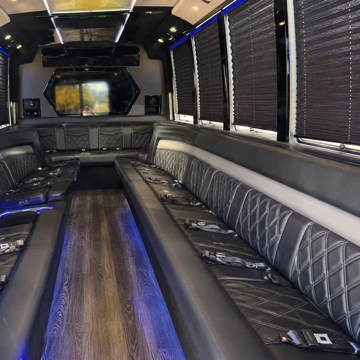 Henderson Winery Tour & Pub Crawl Transportation party bus exterior